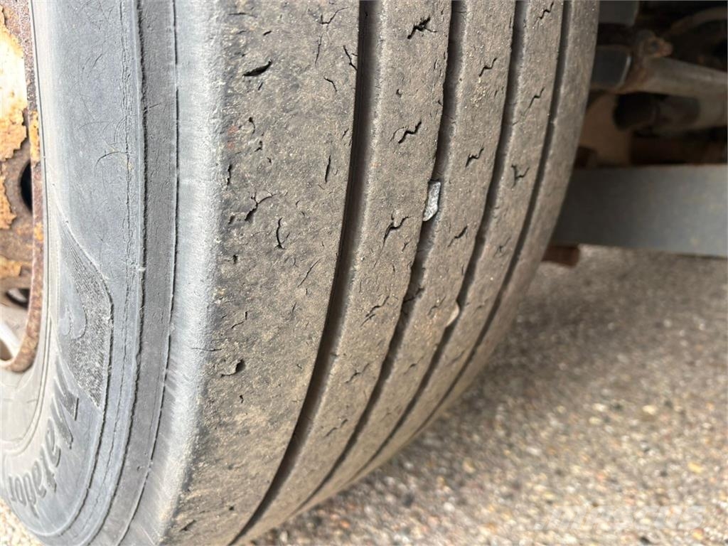 Mercedes-Benz Econic 2630 Euro-6 Diesel Joab euro-6 شاحنات المخلفات