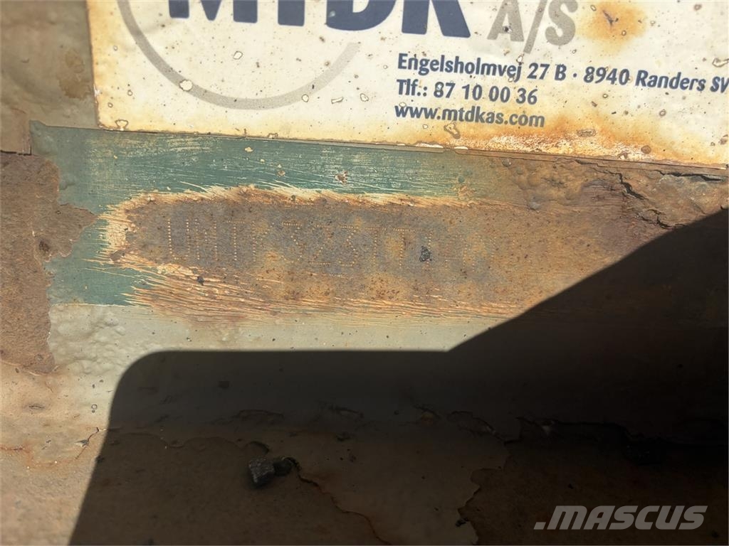 MTDK 3 aks tip kærre Самоскиди