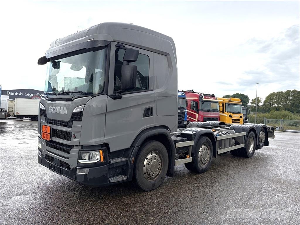 Scania G450 8x2 Chassis 平板车