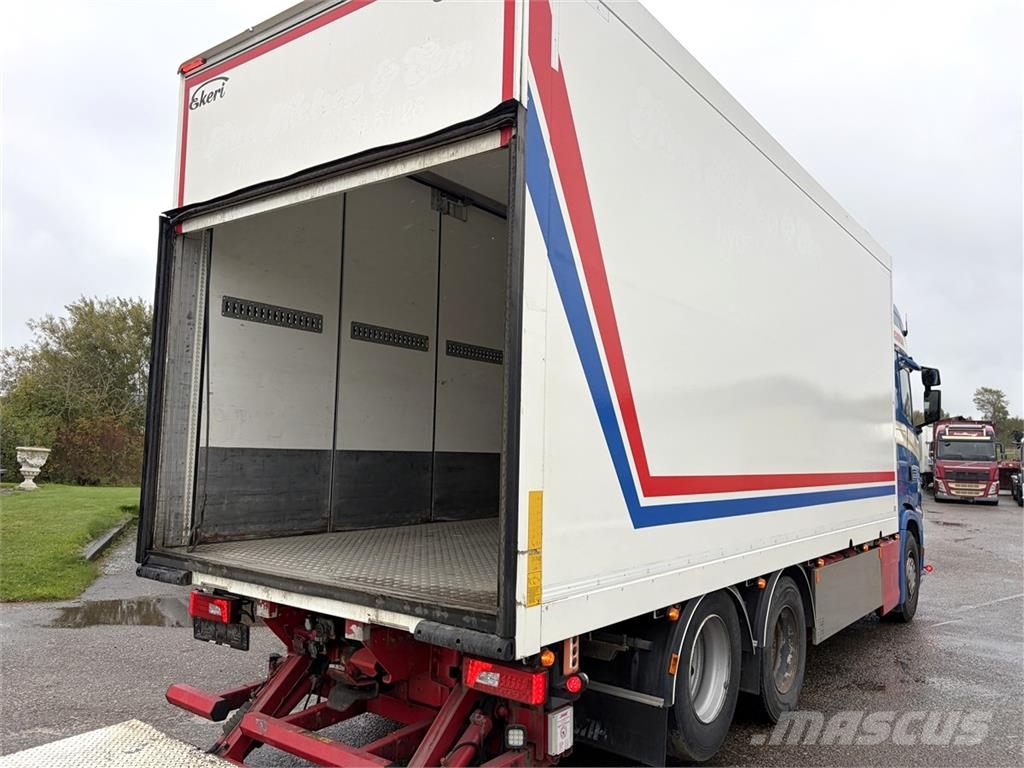 Scania S650 6x2 Box med sideåbning v8 Fast kasse