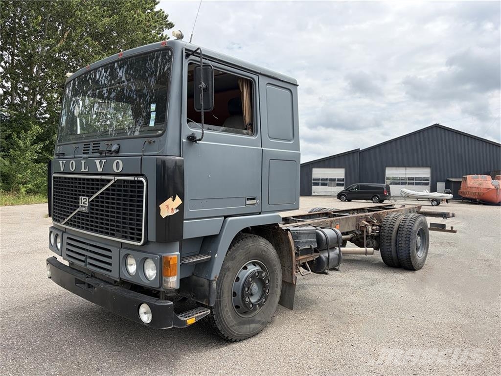 Volvo F12 4x2 Chassis Oldtimer Další