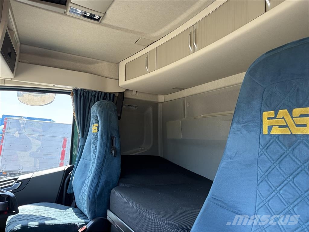 Volvo FH 540 8x4 Pendeltip 8x4 傾卸式卡車