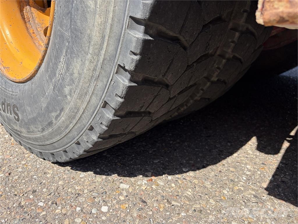 Volvo FH 540 8x4 Pendeltip 8x4 傾卸式卡車