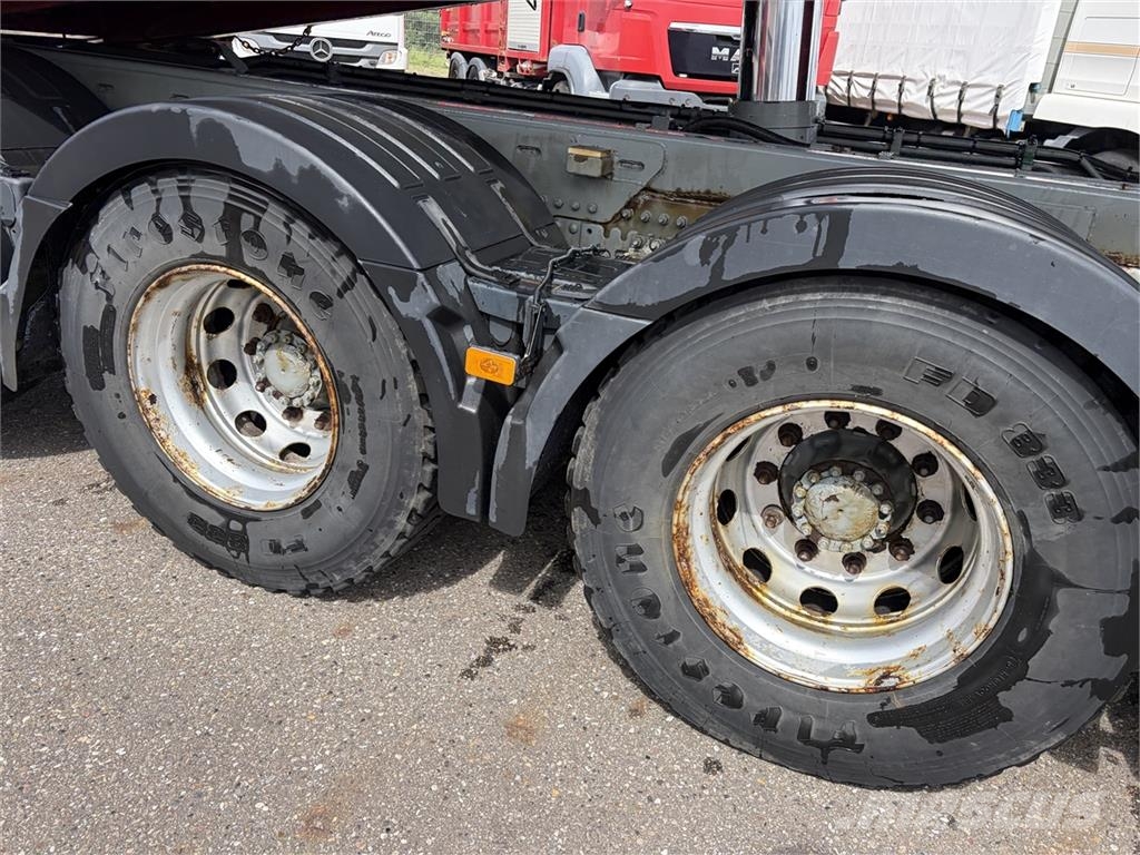Volvo FH 540 8x4 Tip Euro-6 8x4 自卸式货车