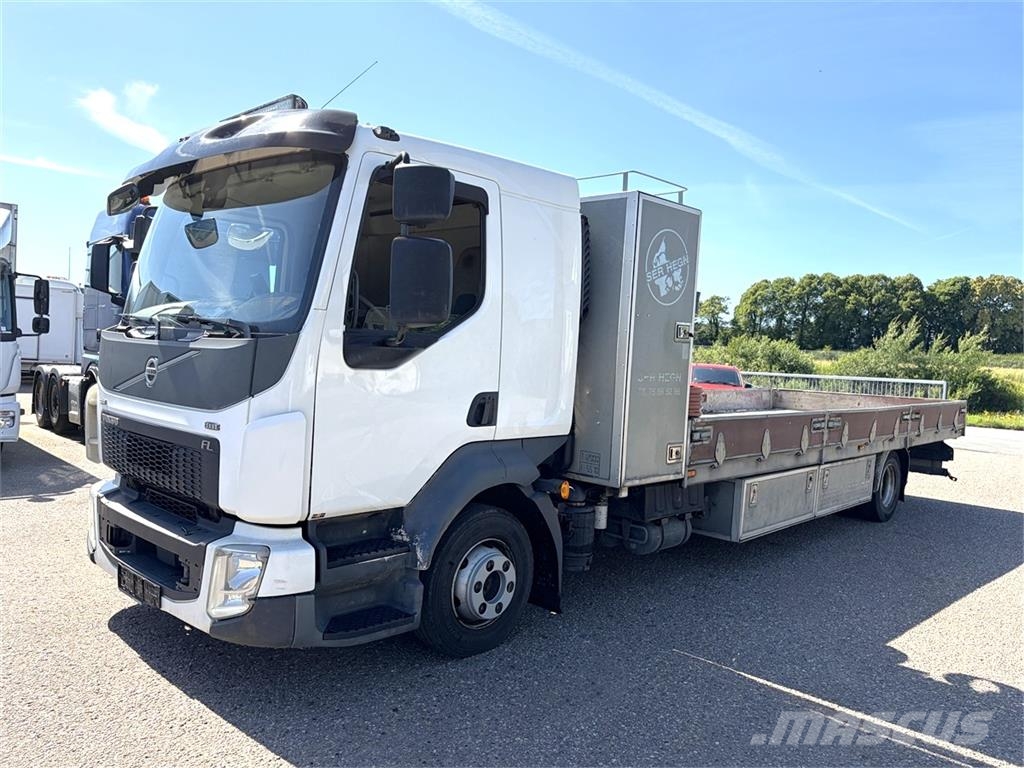 Volvo FL 240 4x2 Lad 平板栏板货车