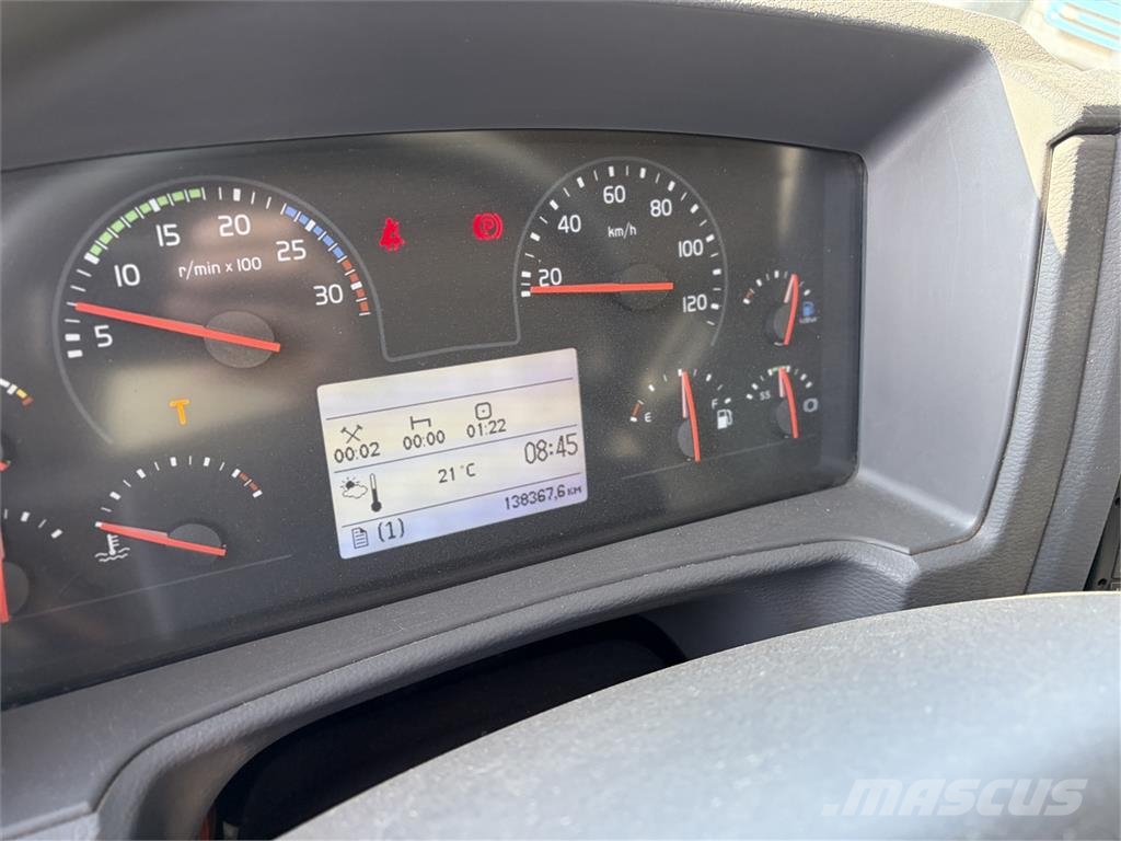 Volvo FL 240 4x2 Lad Camiones plataforma