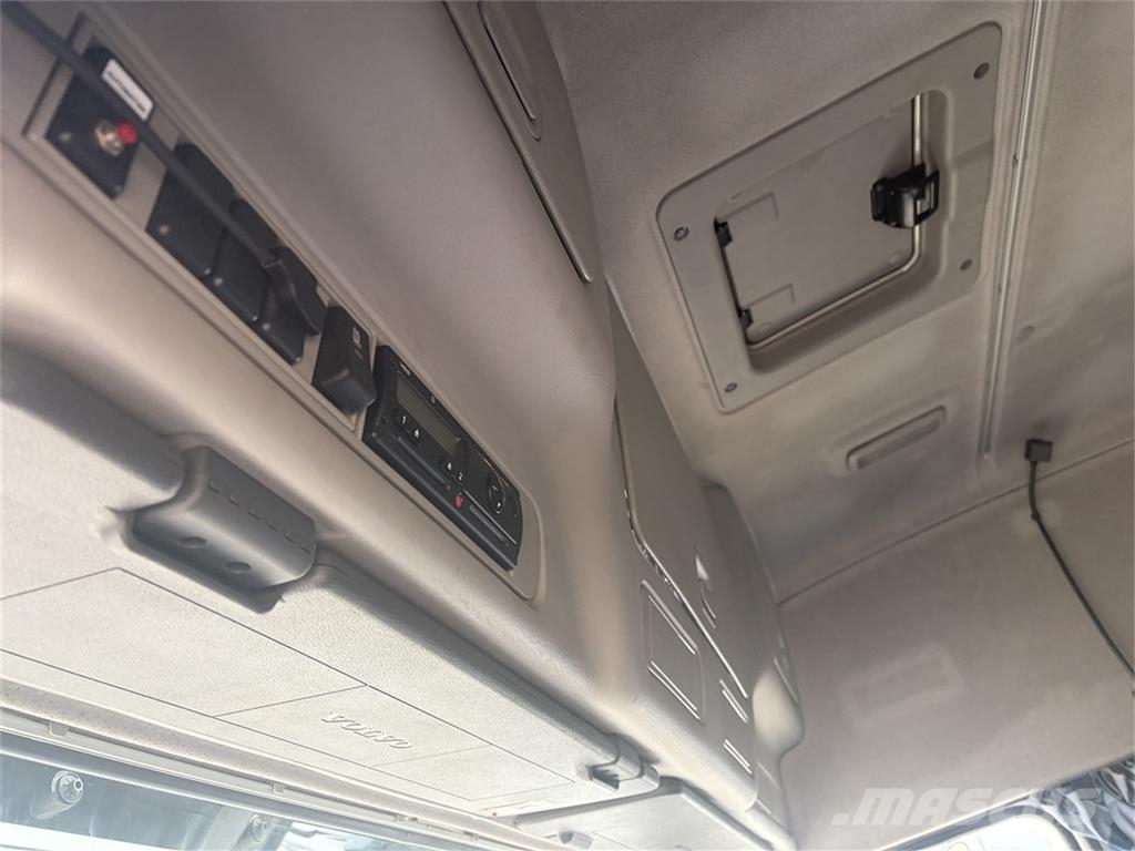 Volvo FM 440 Benzin - Diesel Tank Camiones cisternas