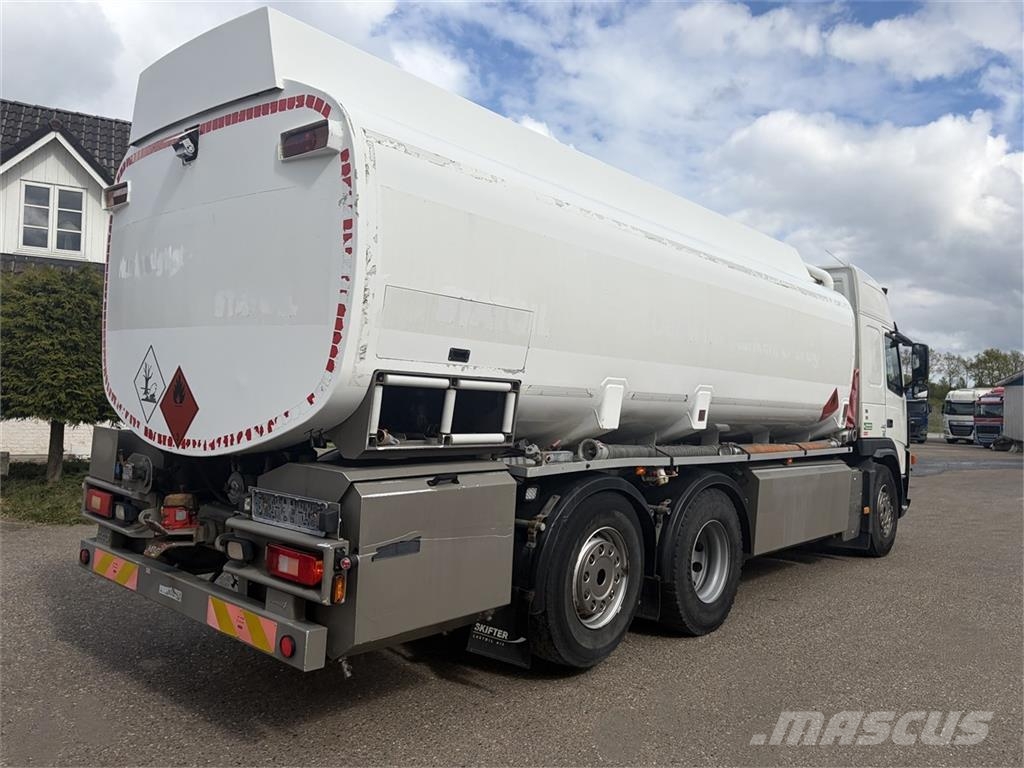 Volvo FM 440 Benzin - Diesel Tank Camiones cisternas