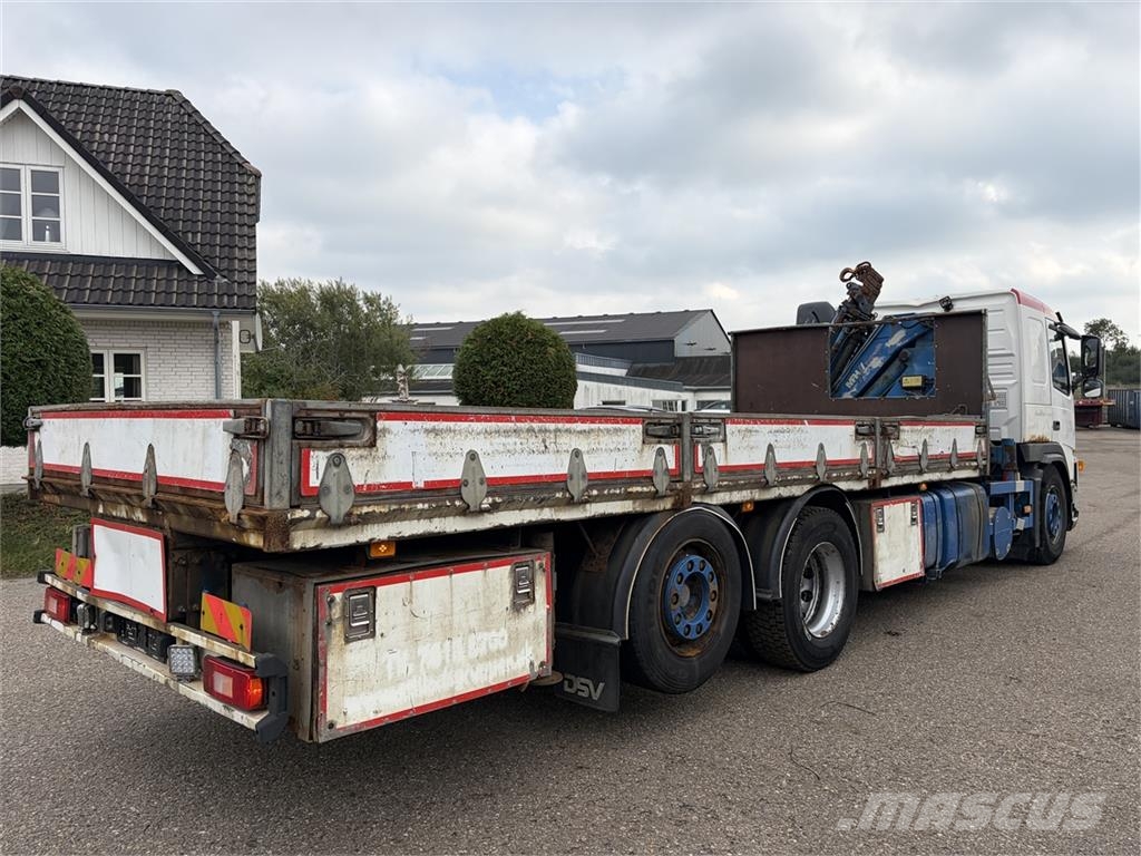 Volvo FM 6x2 lad og kran Автокрани