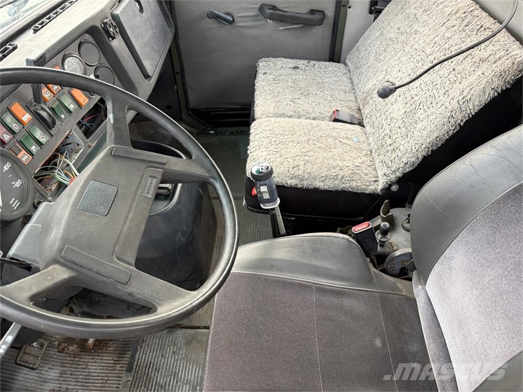 Volvo N10 6x2 Chassis Šasija ar kabīni