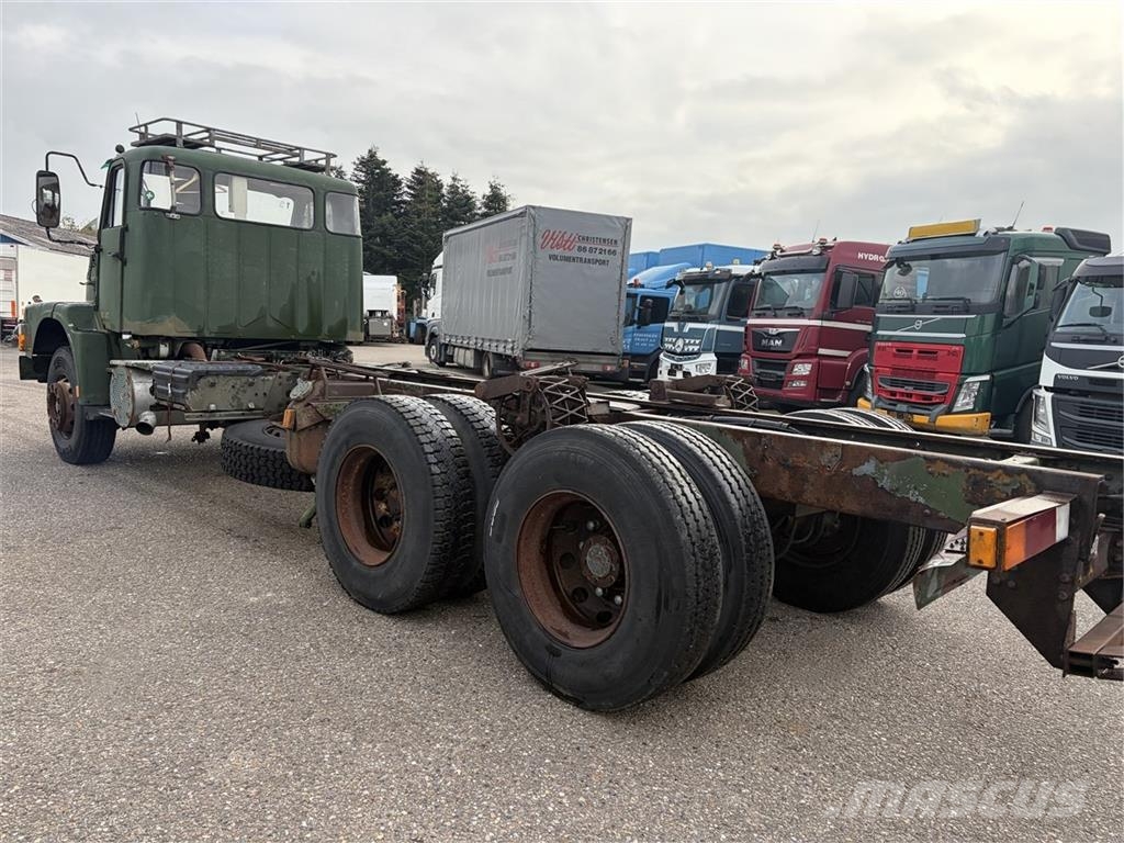 Volvo N10 6x2 Chassis Šasija ar kabīni