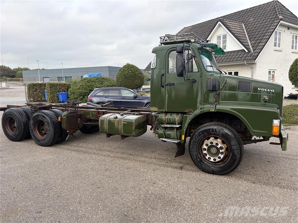 Volvo N10 6x2 Chassis Šasija ar kabīni