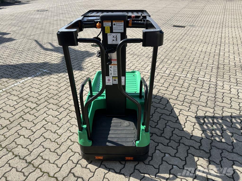 Hangcha CJD02-AMC1-M1I Välitasokeräilytrukit