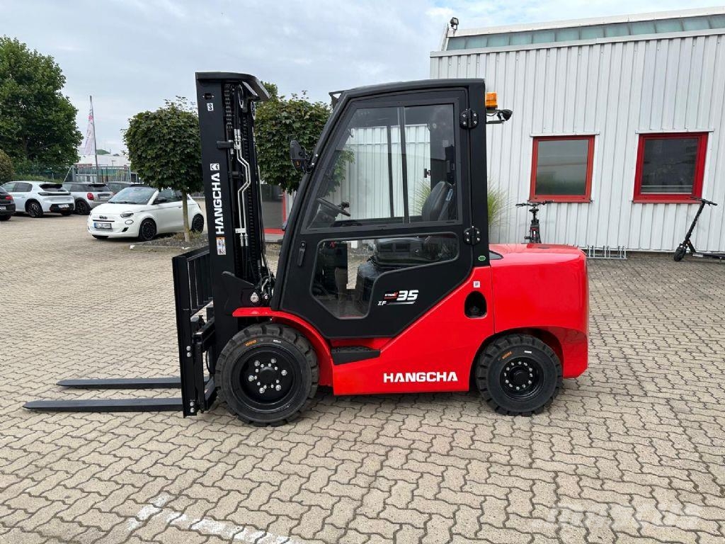 Hangcha CPCD35-XW97F Дизельні навантажувачі