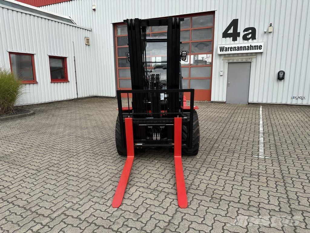 Hangcha CPCD35-XW98C-RT4 Geländestapler