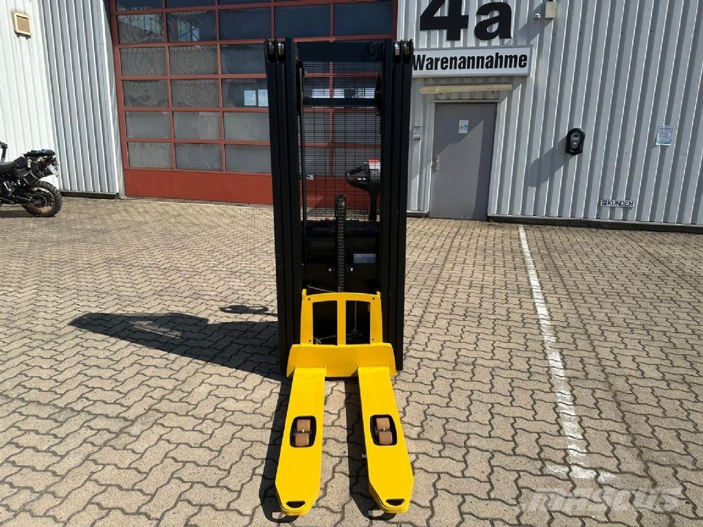 Yale MS14 Ručni električni viljuškar