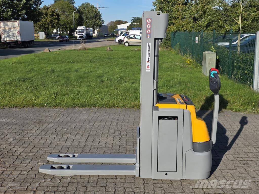 Jungheinrich EJC214z Empilhador pedestre