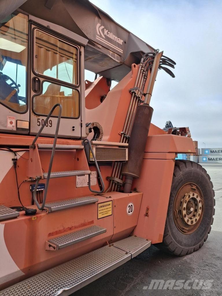 Kalmar DRD450-60C5X Reach stackers