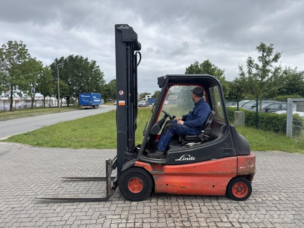 Linde E30-02 Sähkötrukit