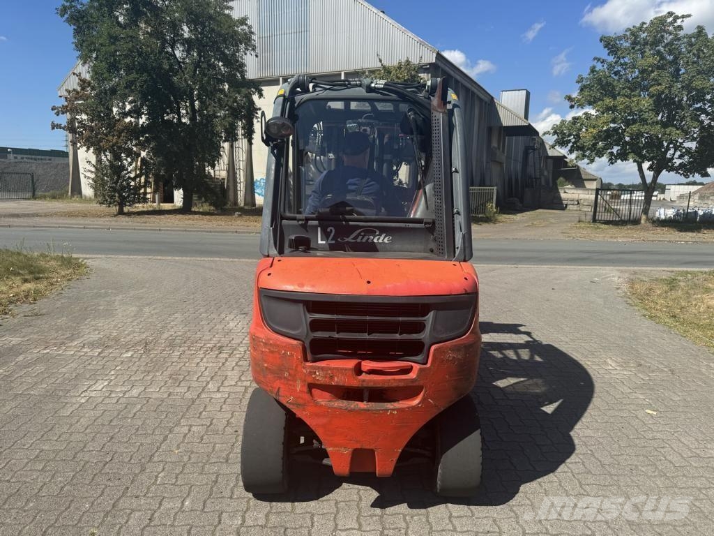 Linde H30D-02 شاحنات الديزل