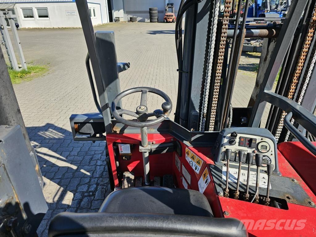 Moffett M4-25.4 Viličarji - drugo