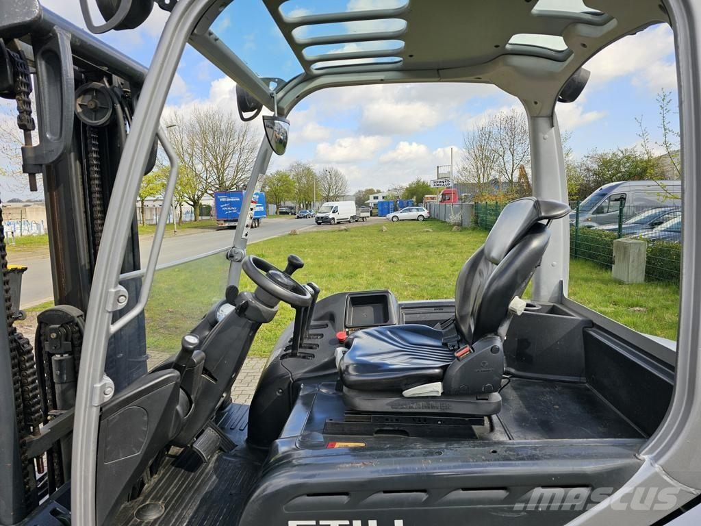 Still RX60-50 Electric forklifts