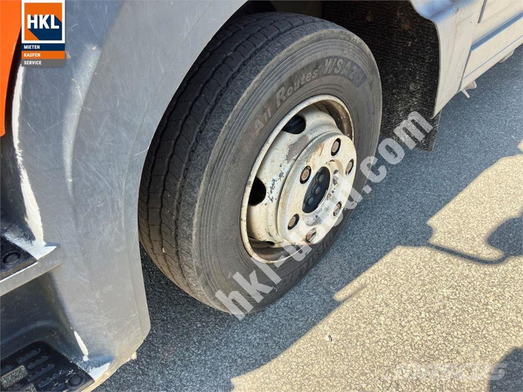 Mercedes-Benz ATEGO 818K 4x2 其他货车