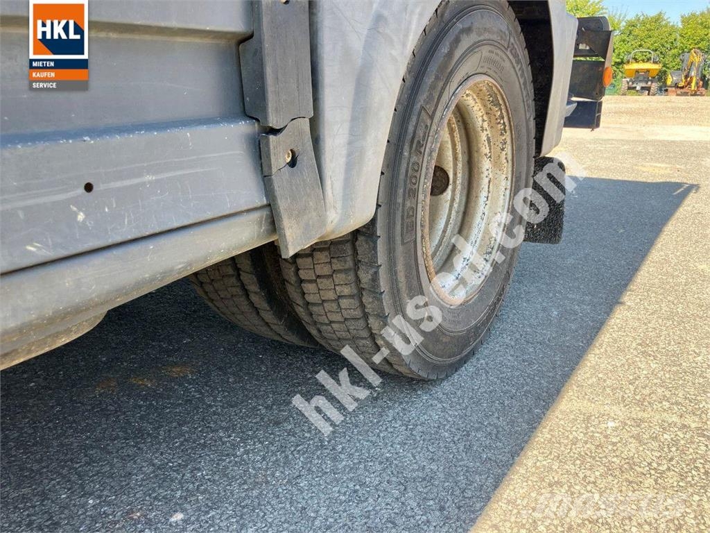 Mercedes-Benz ATEGO 818K 4x2 其他货车