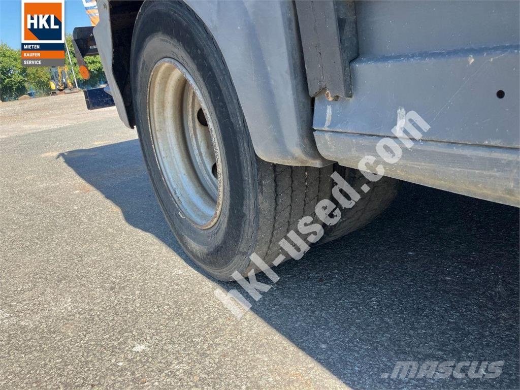 Mercedes-Benz ATEGO 818K 4x2 其他货车