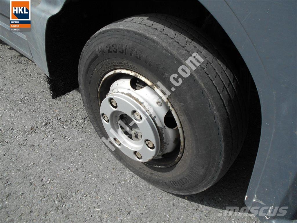 Mercedes-Benz ATEGO 818K 4x2 其他货车