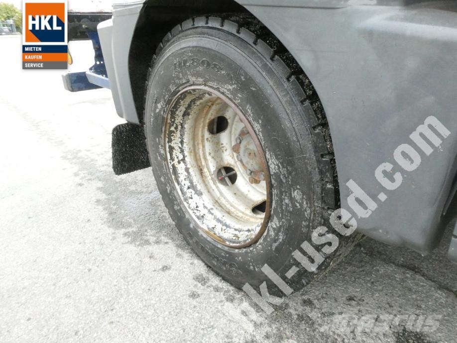 Mercedes-Benz ATEGO 818K 4x2 その他トラック