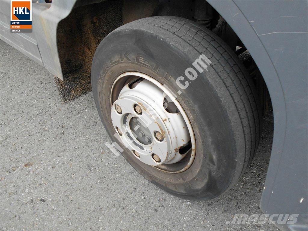 Mercedes-Benz ATEGO 818K 4x2 其他货车