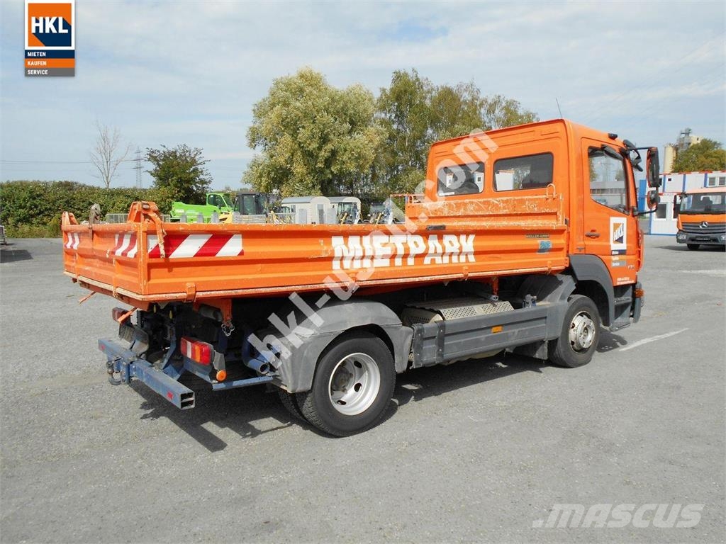 Mercedes-Benz ATEGO 818K 4x2 其他货车