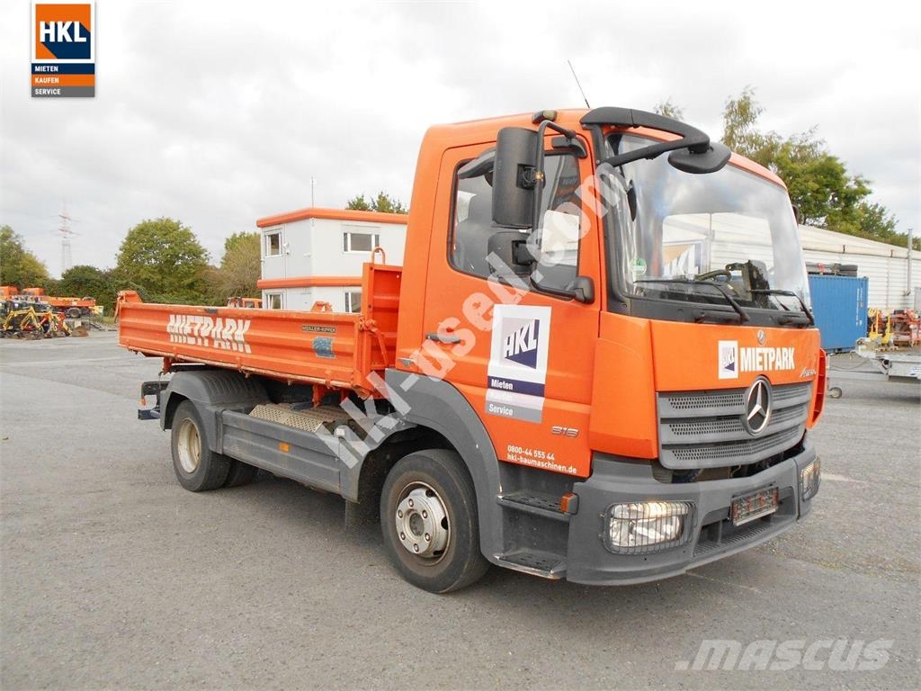 Mercedes-Benz ATEGO 818K 4x2 其他货车