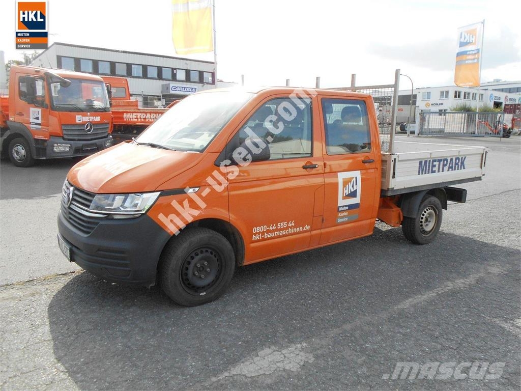 Volkswagen T6 DoKa パネルバン