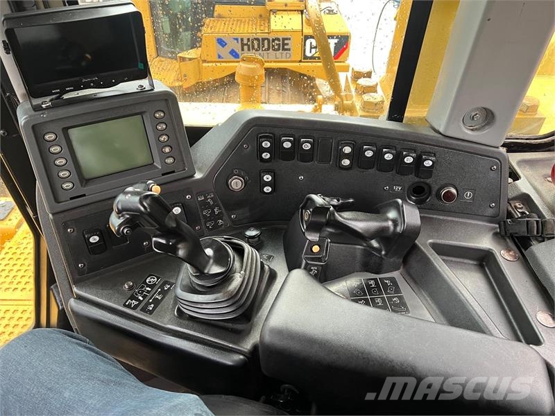 CAT D9T Crawler dozers