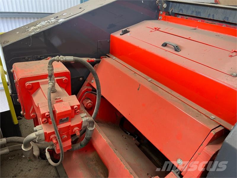 Sandvik QJ341 Drupinātāji