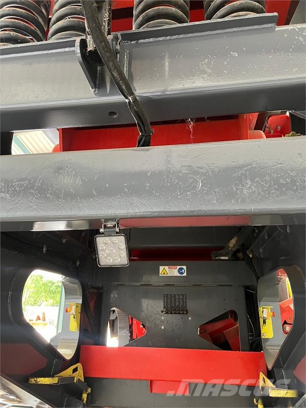 Sandvik QJ341 Drupinātāji