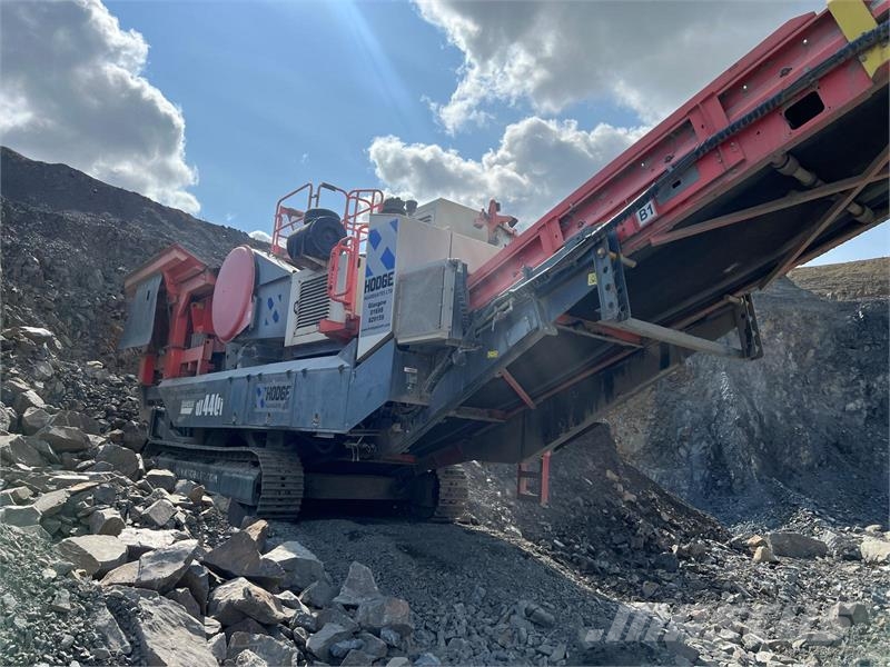 Sandvik UJ440I Drupinātāji