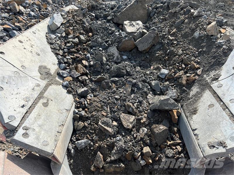 Sandvik UJ440I Drupinātāji