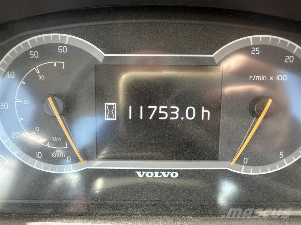 Volvo L180H Muut koneet
