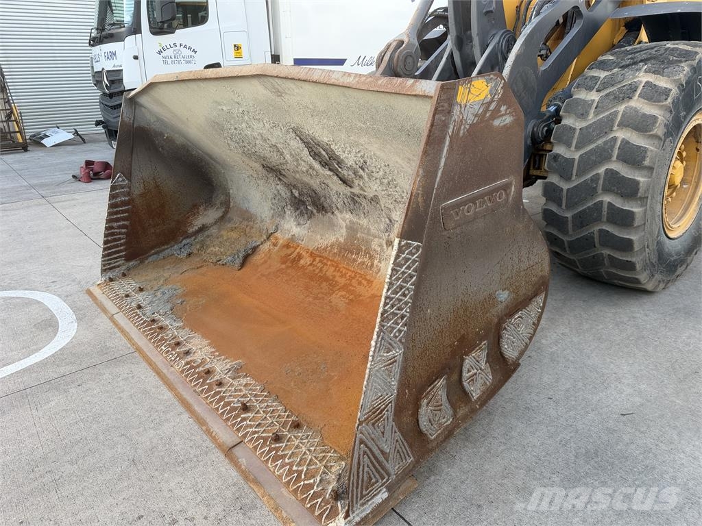 Volvo L70H 其他