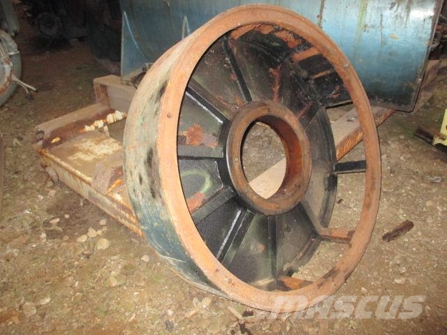  3300 kVA AVK DIDB 130 K Generator Ostali generatori