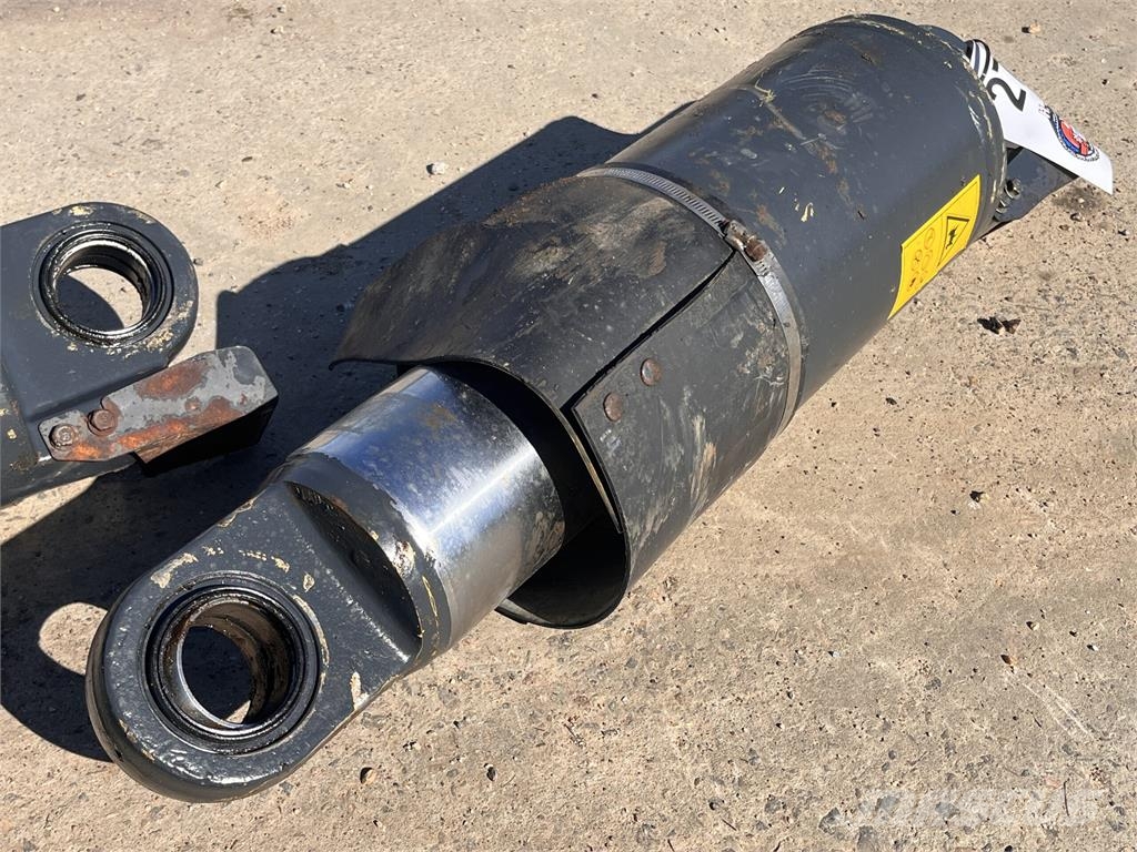 Affjedrings-/nivelleringscylinder til Komatsu dump Hidraulika