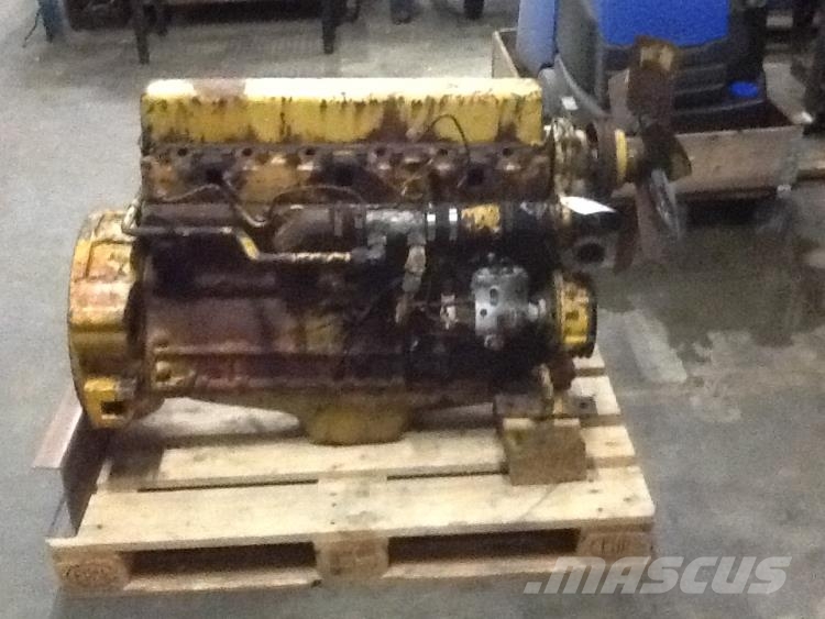 Allis Chalmers 2900 motor - kun til dele Motory