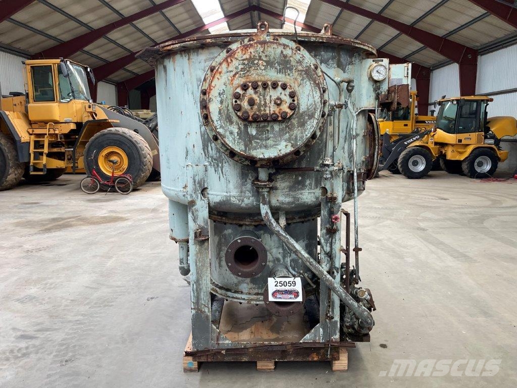 Atlas Sasakura Type AFGU 6 watermaker Tengeri motor egységek