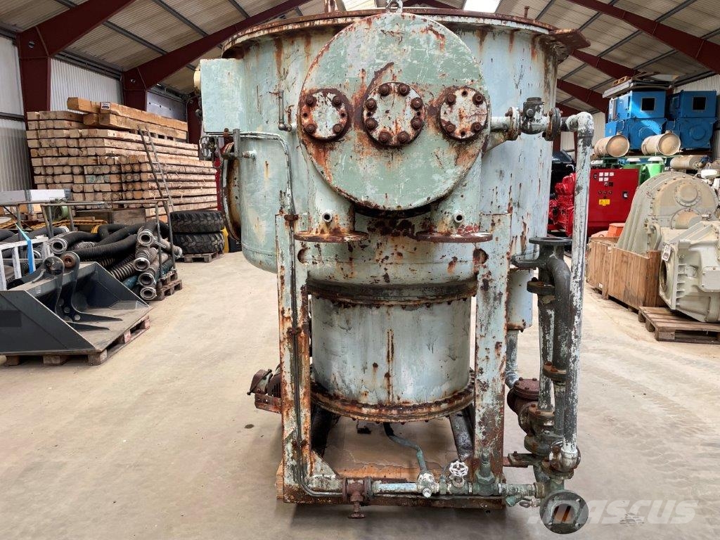 Atlas Sasakura Type AFGU 6 watermaker Tengeri motor egységek