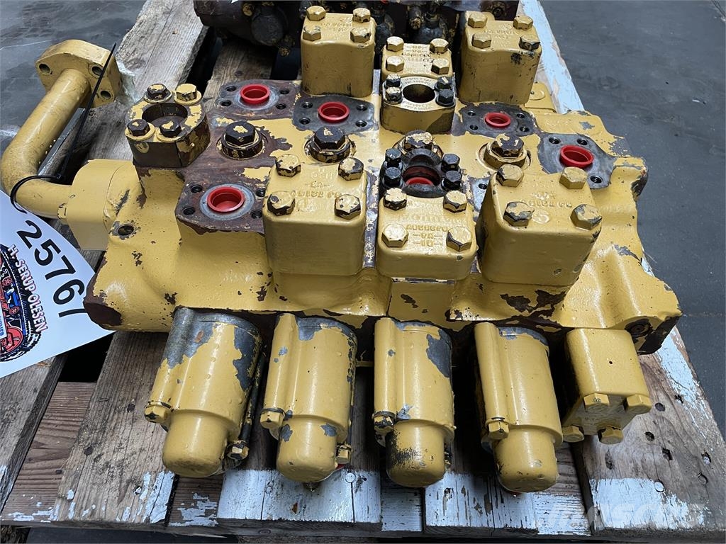 CAT 215LC hovedventilblok Hidráulica