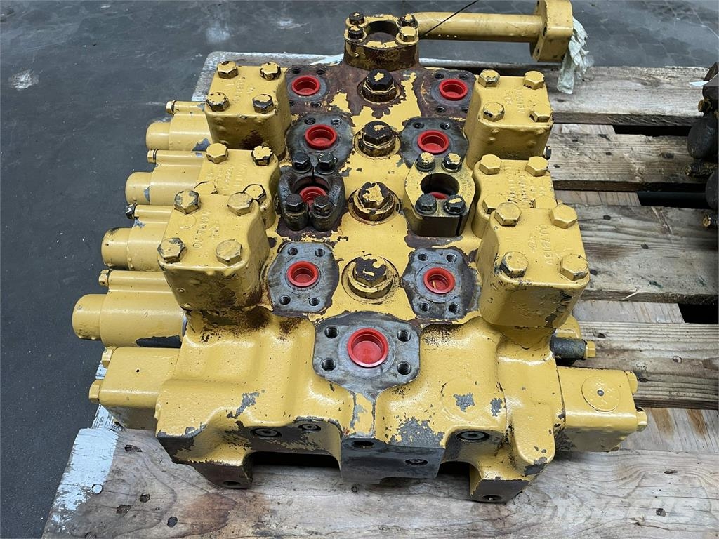 CAT 215LC hovedventilblok Hidráulica