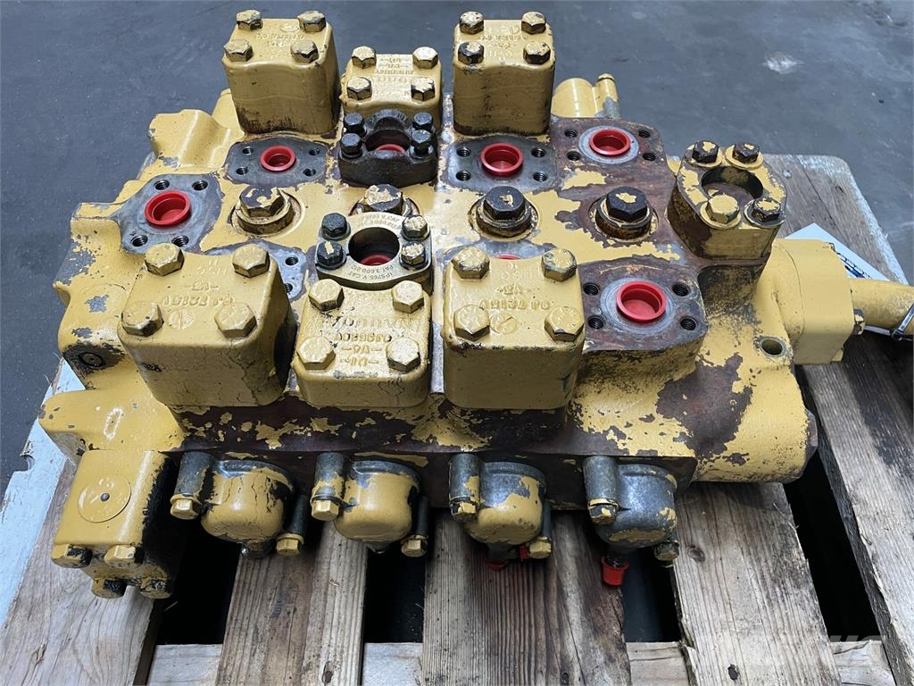CAT 215LC hovedventilblok Hidráulica